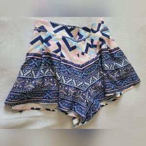L'ATISTE Sz Small Flowy Shorts